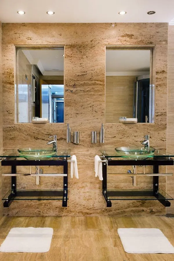 Villa Issabella Marbella 0*,